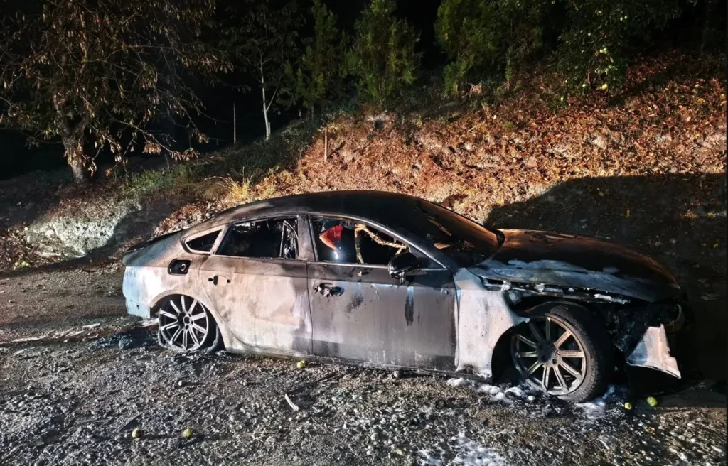 Predsjedniku Skupštine SFK Libero i poslaniku BPK zapaljen automobil ispred porodične kuće u Goraždu