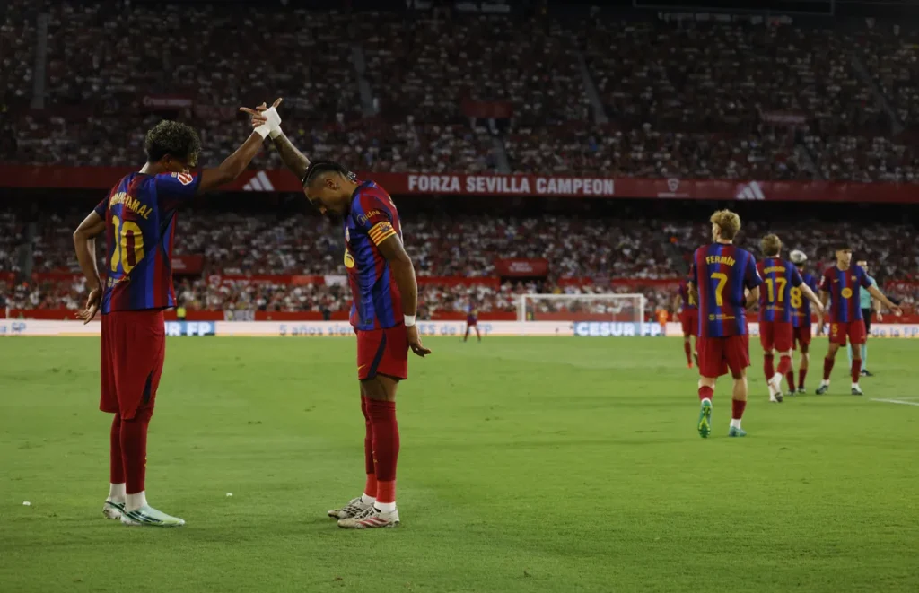 Barça kao James Bond, Raphinha i Yamal kao Batman i Robin (VIDEO)
