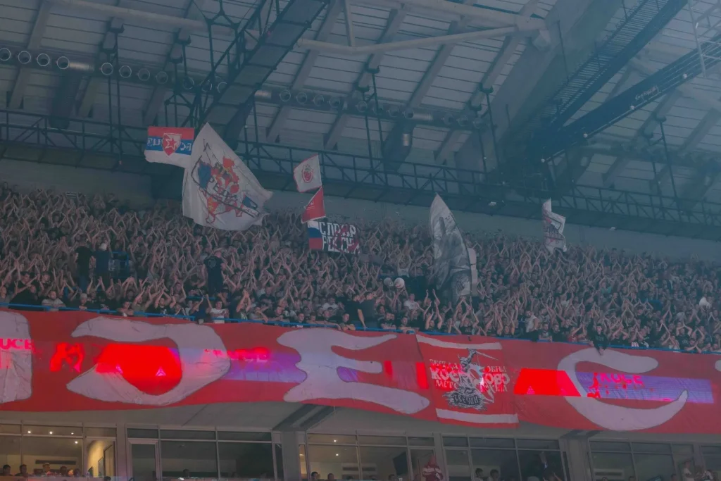 Delije ponovo veličale Mladića, slijedi li ozbiljna kazna Eurolige?