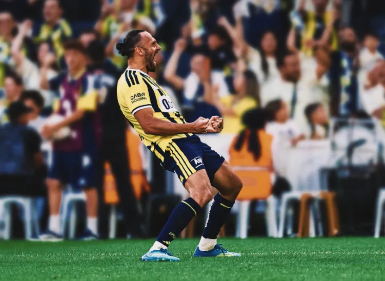 Fenerbahce upisao najveću pobjedu u historiji kluba: Reprezentativac Kosova postigao četiri gola