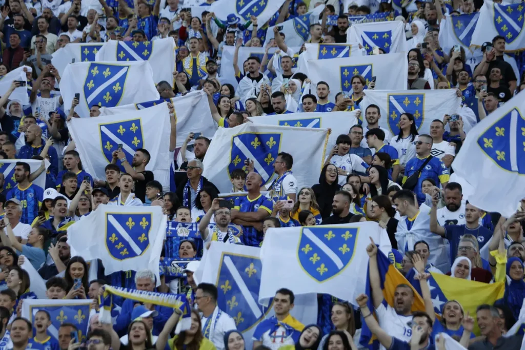 Himna Bosne i Hercegovine odjeknula Varšavom pred početak duela Zmajeva (VIDEO)