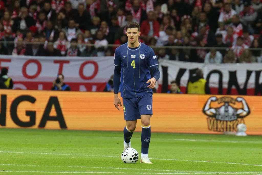 Leeds se oglasio nakon nastupa Tarika Muharemovića protiv Poljske