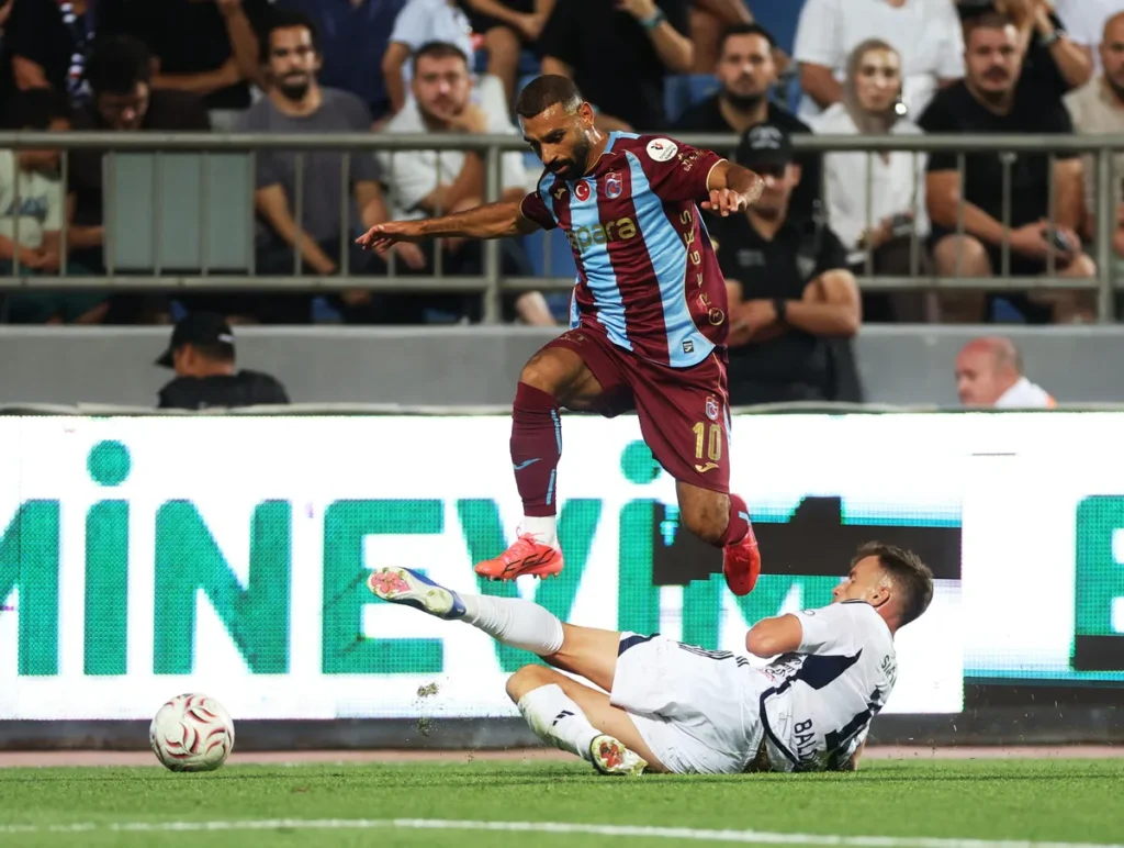Mohamed Salah kažnjen zbog prebrze vožnje, oduzeta mu vozačka dozvola