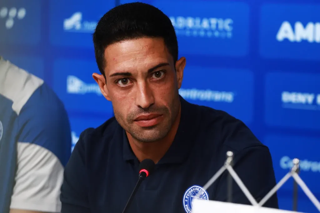 Muslera pred veliki derbi poslao poruku navijačima Željezničara: Sutra želim vidjeti punu Grbavicu (VIDEO)