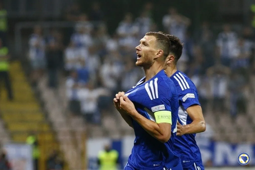 Noć kada su Zmajeve svi počeli da shvataju ozbiljno – Džeko dvostruki strijelac