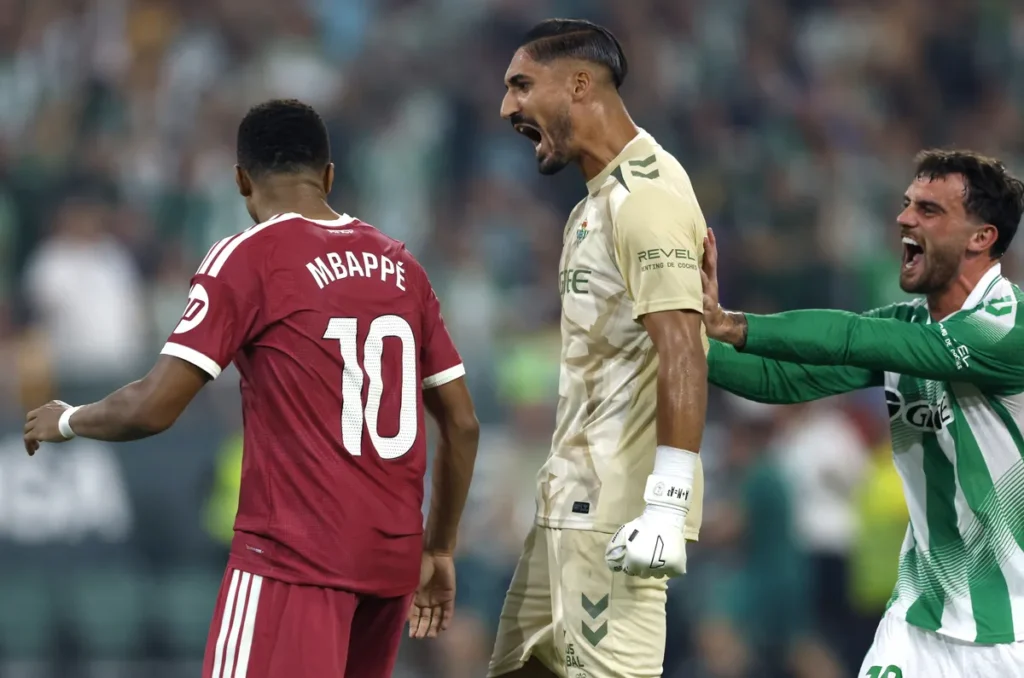 Pogledajte kako je Mbappe promašio penal u posljednjim minutama: Real doživio poraz u Sevilli (VIDEO)