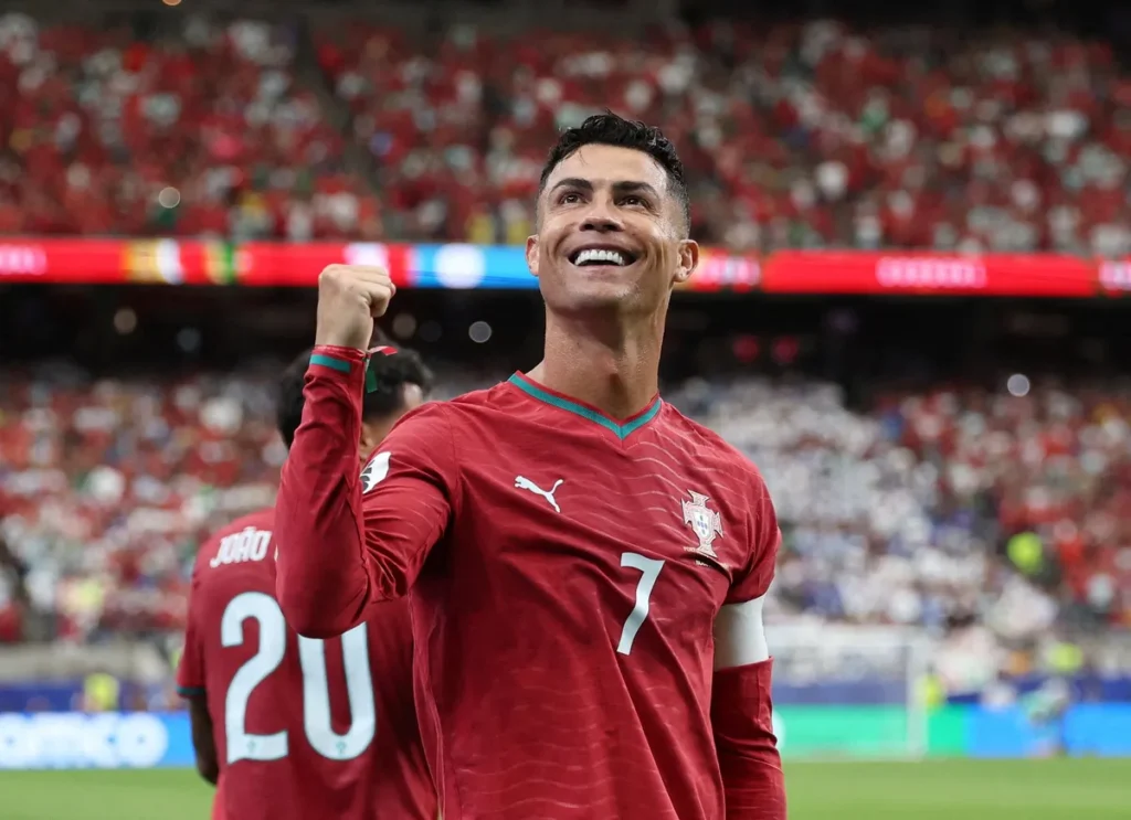 Ronaldo ne misli stati: Hoću hiljadu golova i još jedan trofej s Portugalom!