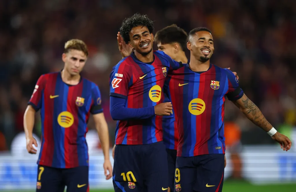 Barcelona se oporavila od poraza u El Clasicu: Nastradao Alaves sa šest golova u mreži (VIDEO)