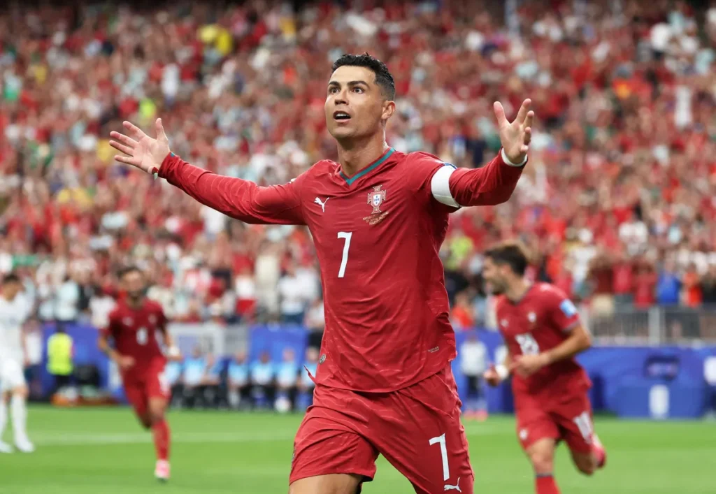 Cristiano Ronaldo osvojio Vječnu zlatnu loptu