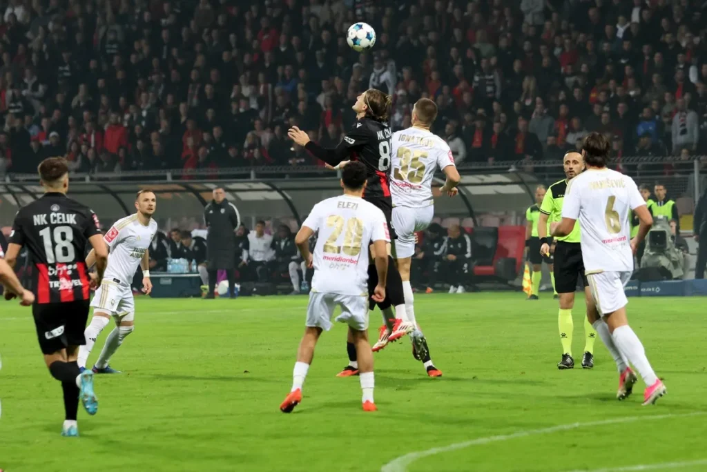 Derbi na Bilinom polju završen bez golova: Čelik i Sarajevo podijelili bodove