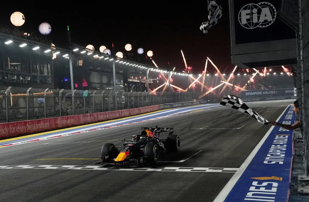 Formula 1 probila vlastiti rok, kalendar za novu sezonu i dalje pod upitnikom