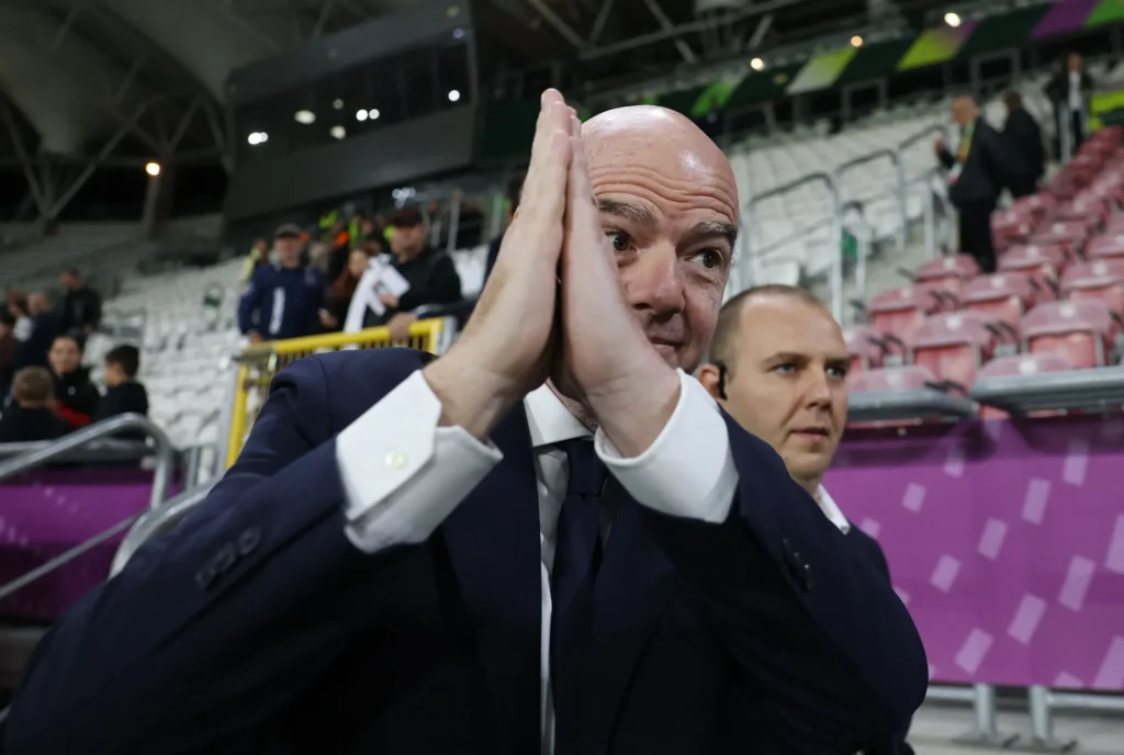 Legendarnog trenera nagovaraju da bude protukandidat Infantinu
