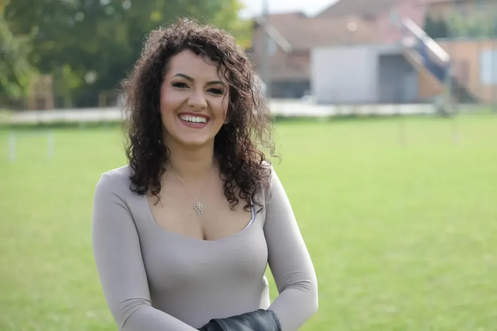 Majka dječaka koji je rasplakao BiH crtežom Edina Džeke odgovorila na negativne komentare: “Naša porodica je naša tvrđava”