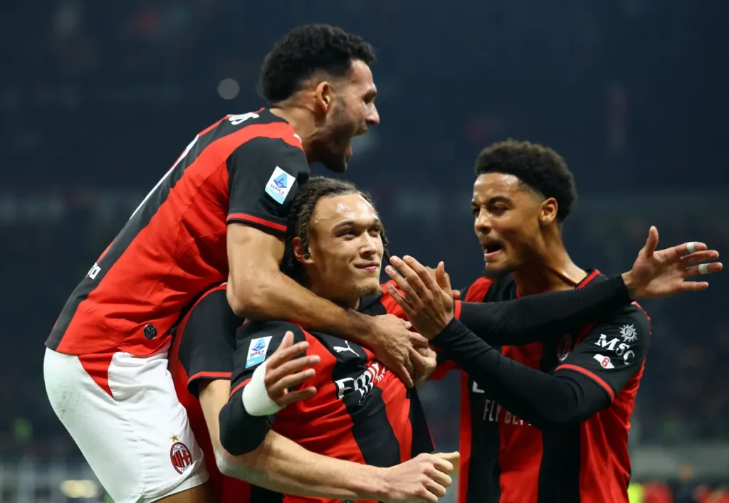 Milan razbio Inter u spektakularnom gradskom derbiju: Četiri gola na San Siru