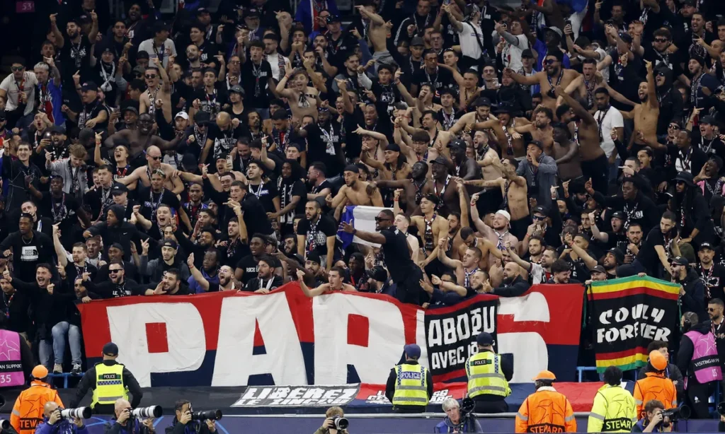 Morbidna koreografija navijača PSG-a mogla bi biti kažnjena: Barcelona prijavila Parižane UEFA-i (VIDEO)