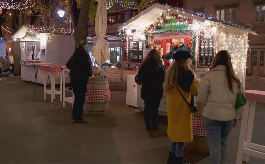 Poznate maksimalne cijene za Advent u Puli: Nema više kobasica od 10 eura, ovo će oduševiti građane