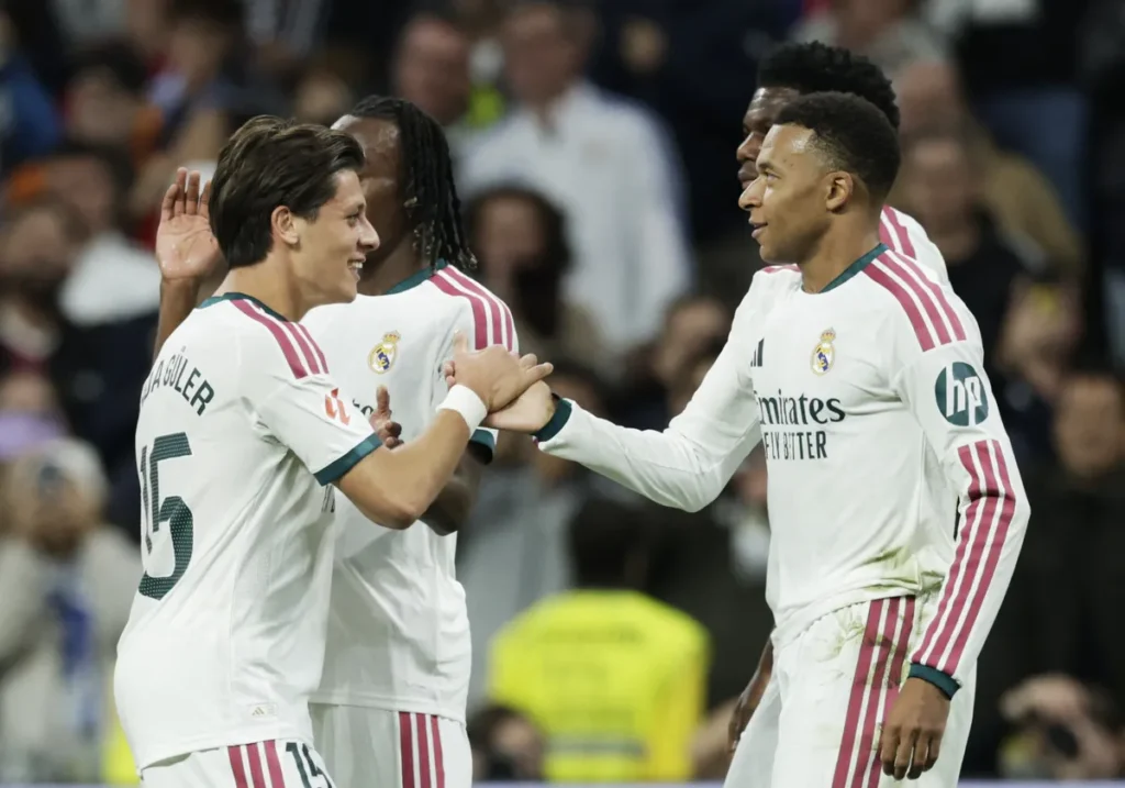 Real Madrid ubjedljiv protiv Seville: Mbappé i Güler briljirali na Bernabéuu