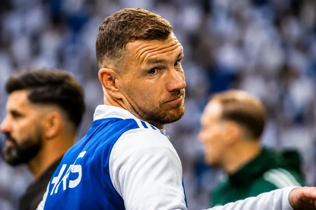 Schalke se oglasio pred Džekin posljednji ples: Jednu riječ napisali su na bosanskom jeziku
