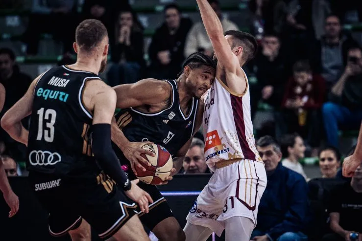(UŽIVO) KK Bosna – Dubai Basketball: Gosti potpuno preokrenuli rezultat